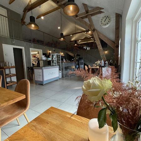 B & B Godstrup - Cafe Og Restaurant Den Gamle Stald Herning Extérieur photo